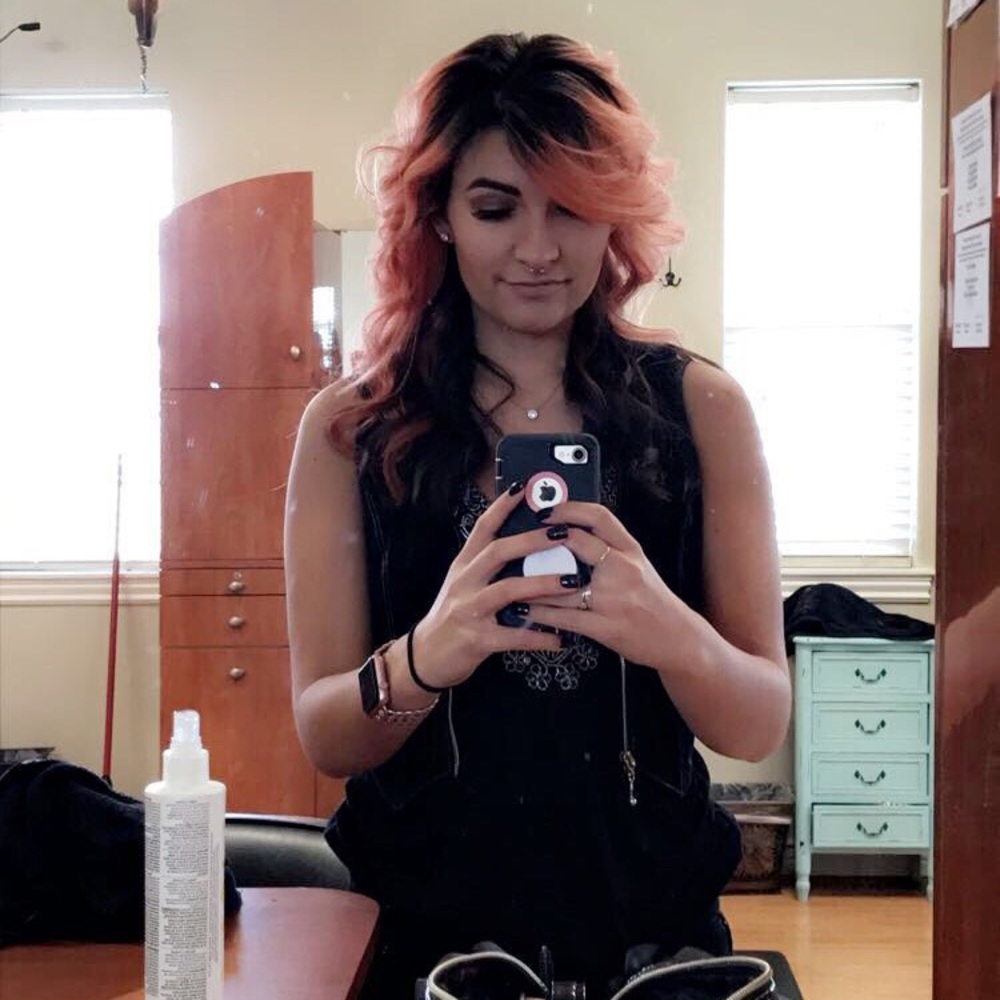 Meet your Posher, Ashton - Picture 3 of 8